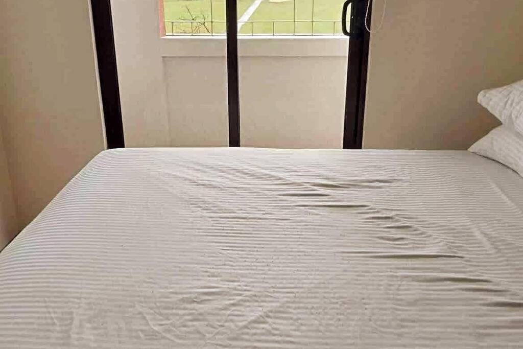 Dreamy 2Br Condo, With A Golf Course View Cebu Exterior photo
